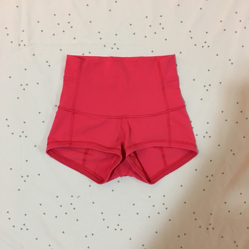 Lululemon bootie shorts
